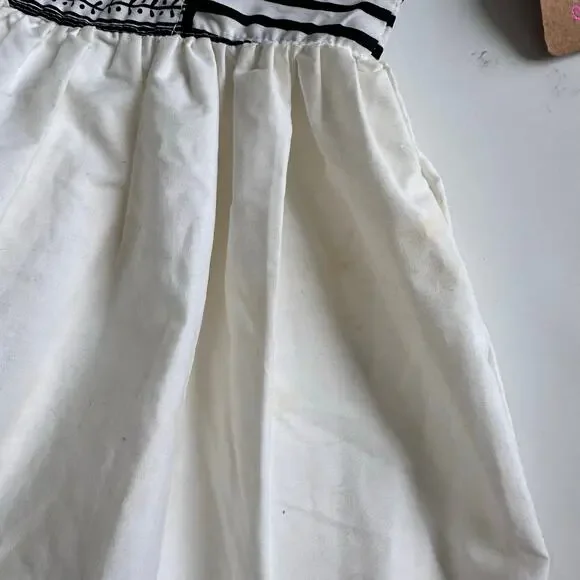 Sugar and Honey Black and White Floral Dress - 6X - Picture 6 of 10